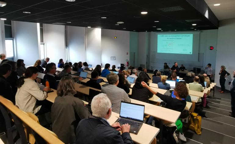 Ouverture de la journée climat dans l'un des amphis de l'IUT de Brest