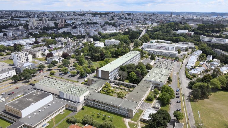 vue-aerienne-sciences-bouguen.png